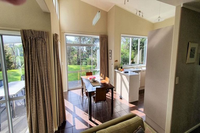 Photo of property in 37 Halyard Loop, Haruru, 0204