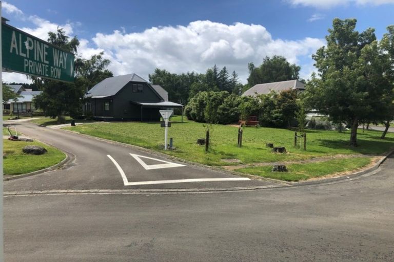 Photo of property in 2 Alpine Way, Ohakune, 4625