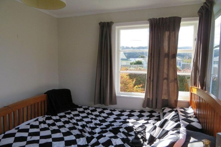 Photo of property in 10 Hughes Crescent, Taita, Lower Hutt, 5011