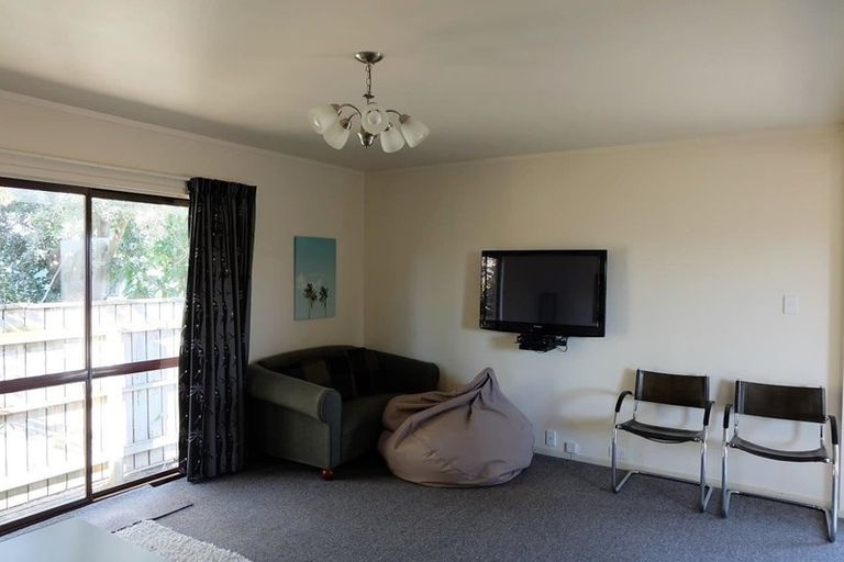 Photo of property in 73 Venice Street, Martinborough, 5711