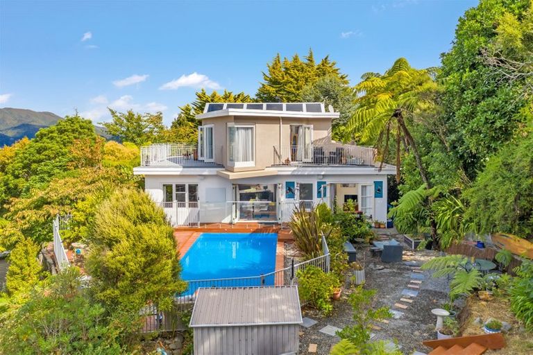 Photo of property in 36 Gurney Road, Kelson, Lower Hutt, 5010