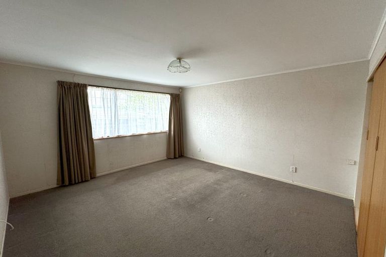 Photo of property in 100 Maxwells Line, Awapuni, Palmerston North, 4412