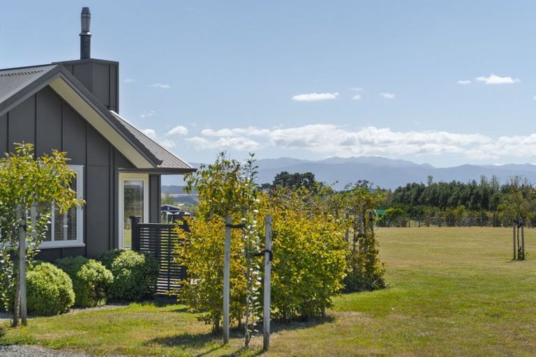 Photo of property in 26 Romina Way, Martinborough, 5781