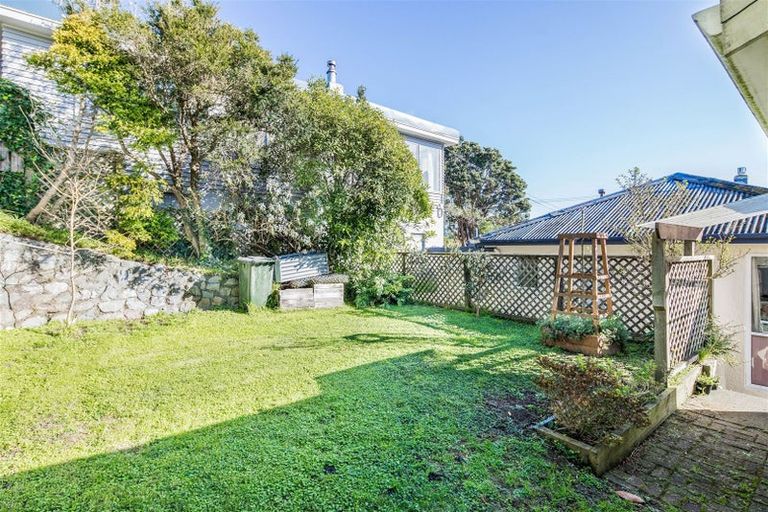 Photo of property in 29 Fraser Avenue, Johnsonville, Wellington, 6037