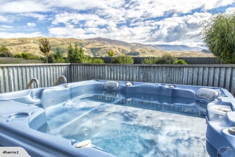 Photo of property in 6 Madison Lane, Cromwell, 9310