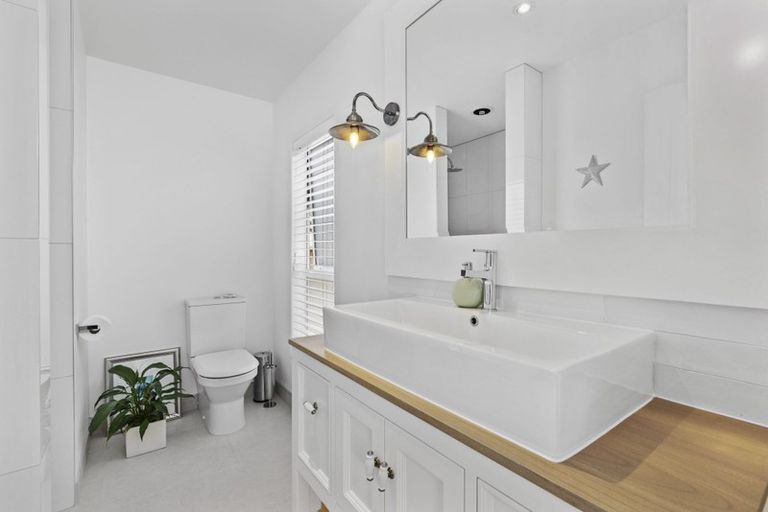 Photo of property in 6 Pebble Beach Way, Papamoa Beach, Papamoa, 3118