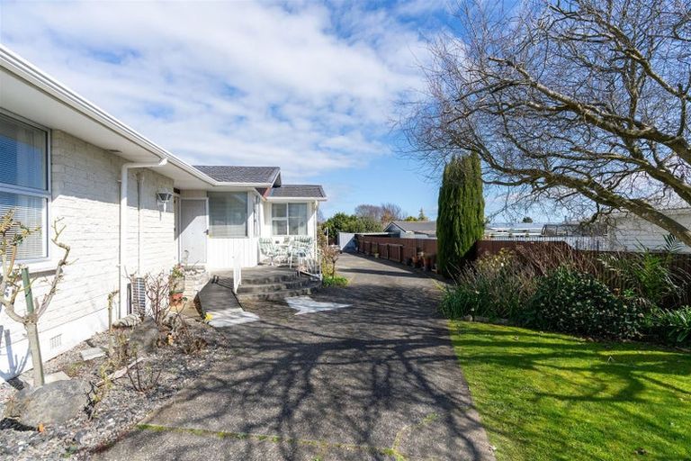 Photo of property in 4 Burn Street, Levin, 5510