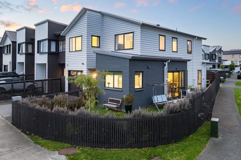 Photo of property in 26 Ev Perry Way, Glen Innes, Auckland, 1072