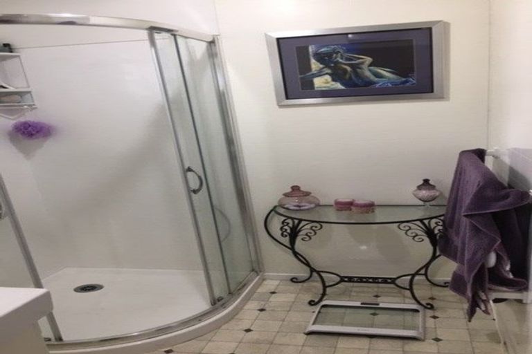 Photo of property in 12 Hicks Crescent, Waikanae Beach, Waikanae, 5036