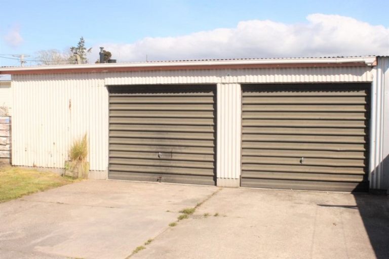 Photo of property in 6 Ballance Street, Westport, 7825