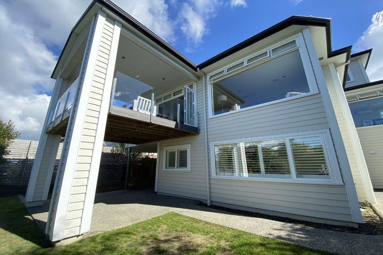 Photo of property in 9 Castor Bay Road, Castor Bay, Auckland, 0620