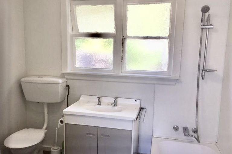 Photo of property in 367 Main South Road, Hornby, Christchurch, 8042