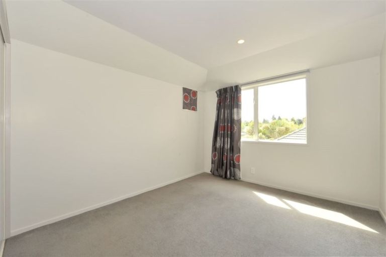 Photo of property in 19a Beatrice Place, Avonhead, Christchurch, 8042