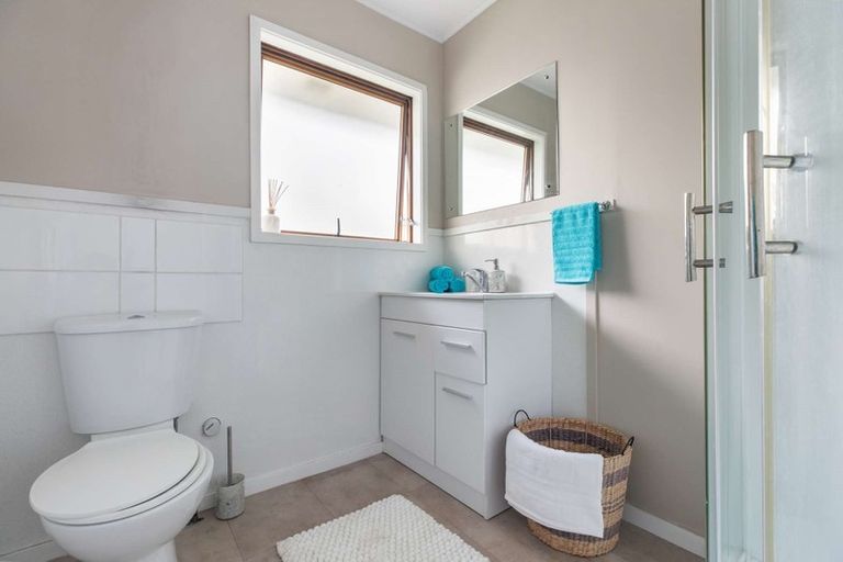 Photo of property in 1/4 Collie Road, Pukekohe, 2120