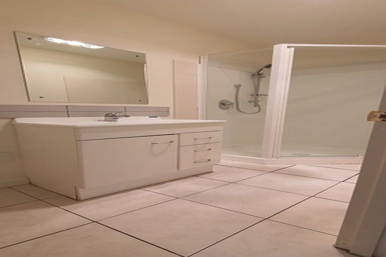 Photo of property in 32b Dart Place, Fernhill, Queenstown, 9300