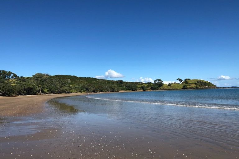 Photo of property in 19 Bayside Drive, Coopers Beach, 0420