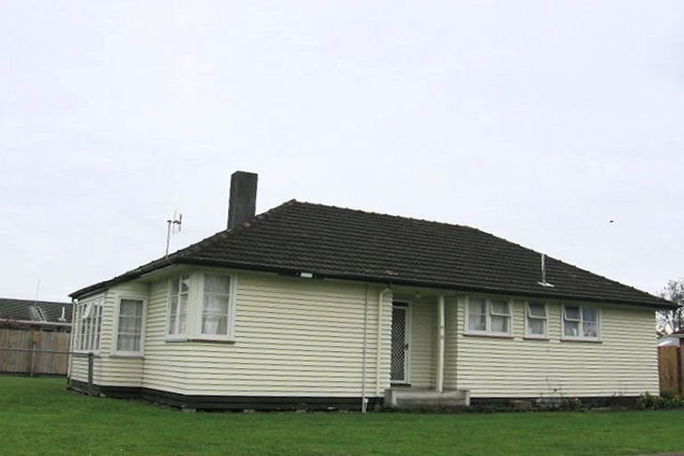 Photo of property in 35 Brentwood Avenue, Highbury, Palmerston North, 4412