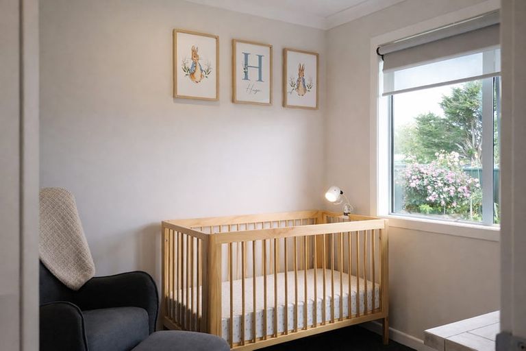 Photo of property in 9 Shanly Street, Waipawa, 4210