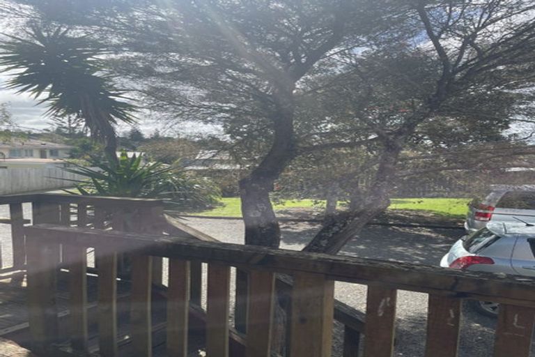 Photo of property in 14 Coey Place, Glen Eden, Auckland, 0602