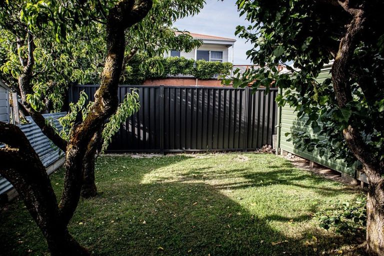 Photo of property in 222 Waitaki Drive West, Otematata, 9412