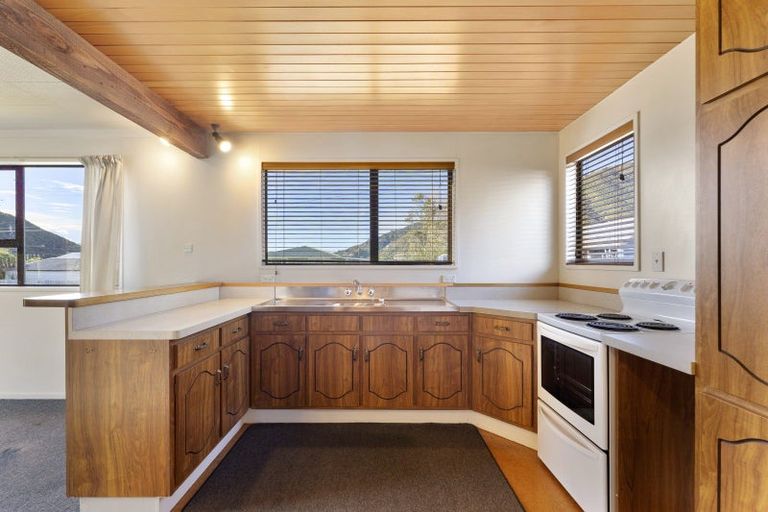 Photo of property in 4a Beach Road, Waikawa, Picton, 7220