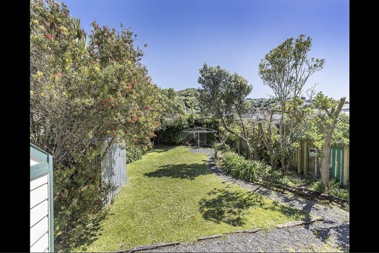 Photo of property in 136 Clyde Street, Island Bay, Wellington, 6023