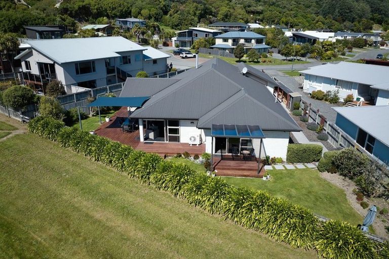 Photo of property in 55 Kotuku Road, South Bay, Kaikoura, 7300