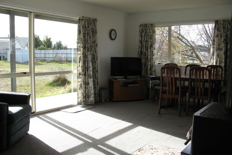 Photo of property in 10 Totara Drive, Twizel, 7901