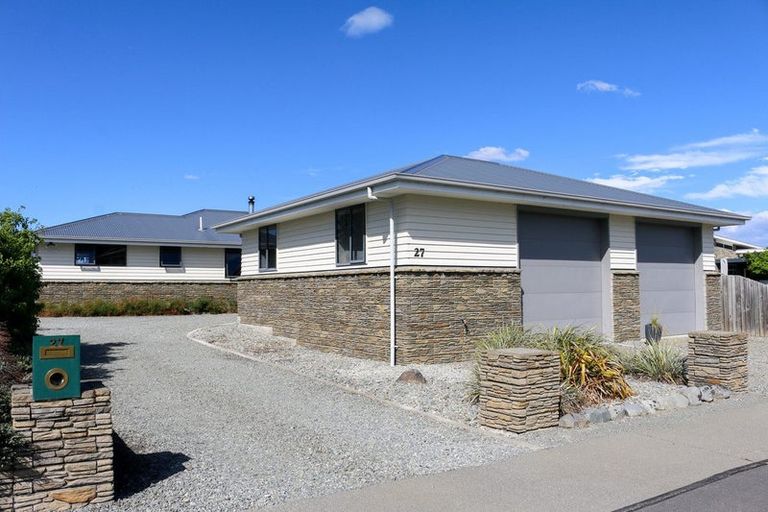 Photo of property in 27 Rhoboro Road, Twizel, 7901