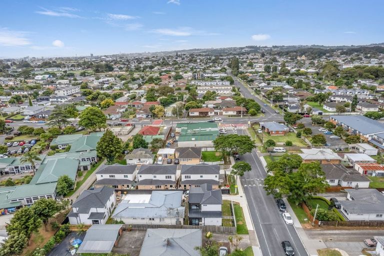 Photo of property in 56 Mckean Avenue, Manurewa, Auckland, 2102