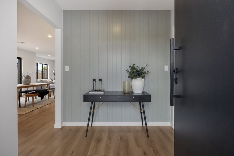 Photo of property in 114 Churcher Street, Maewa, Feilding, 4702