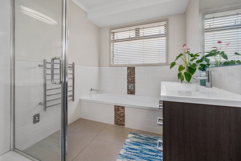 Photo of property in 8 Ibis Way, Welcome Bay, Tauranga, 3112