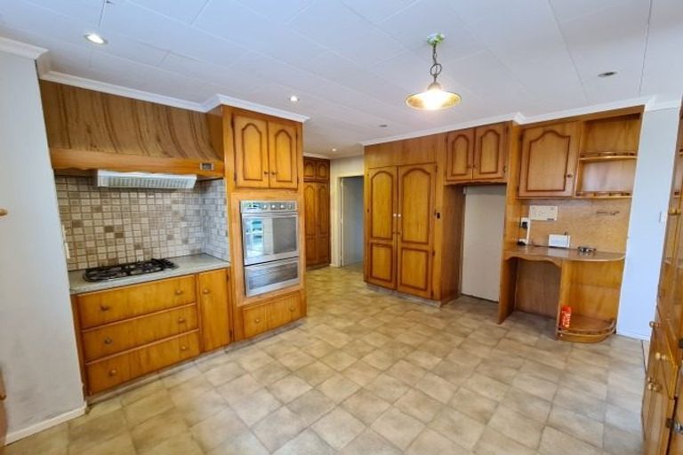 Photo of property in 31 Dives Avenue, Hawera, 4610