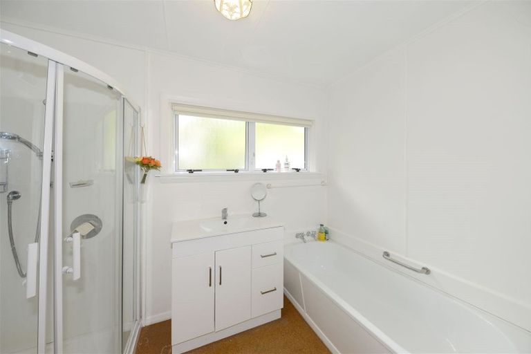Photo of property in 82 Saint Davids Street, Lyttelton, 8082