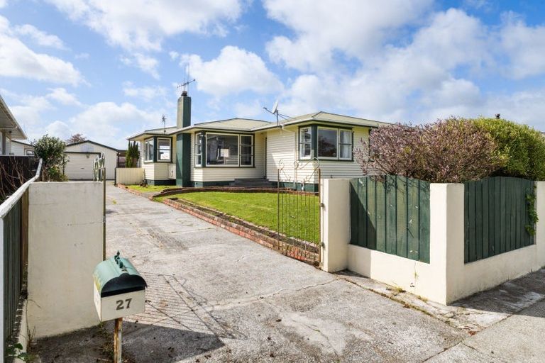 Photo of property in 27 Aspiring Avenue, Milson, Palmerston North, 4414
