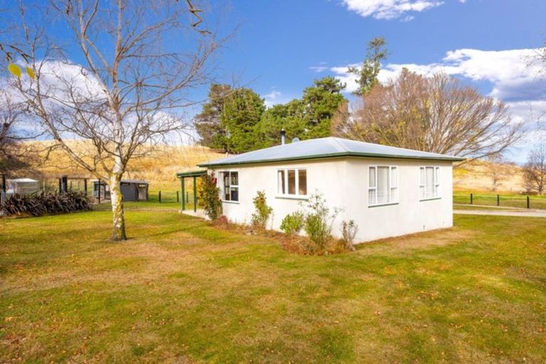 Photo of property in 304 Loop Road, Becks, Omakau, 9377