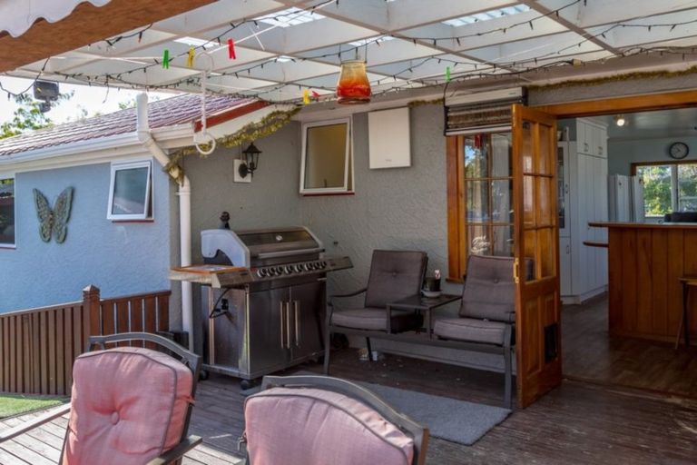 Photo of property in 11 Madden Place, Solway, Masterton, 5810