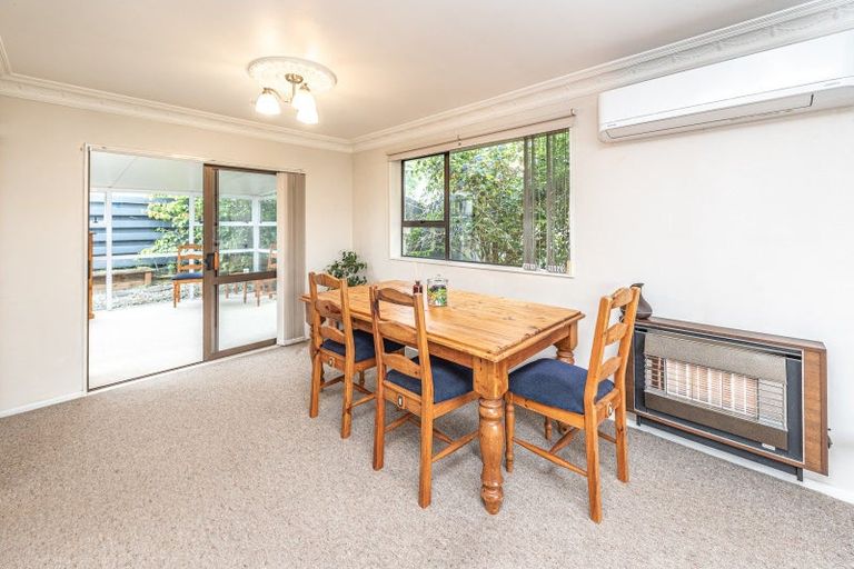Photo of property in 2 Hampton Place, Springvale, Whanganui, 4501