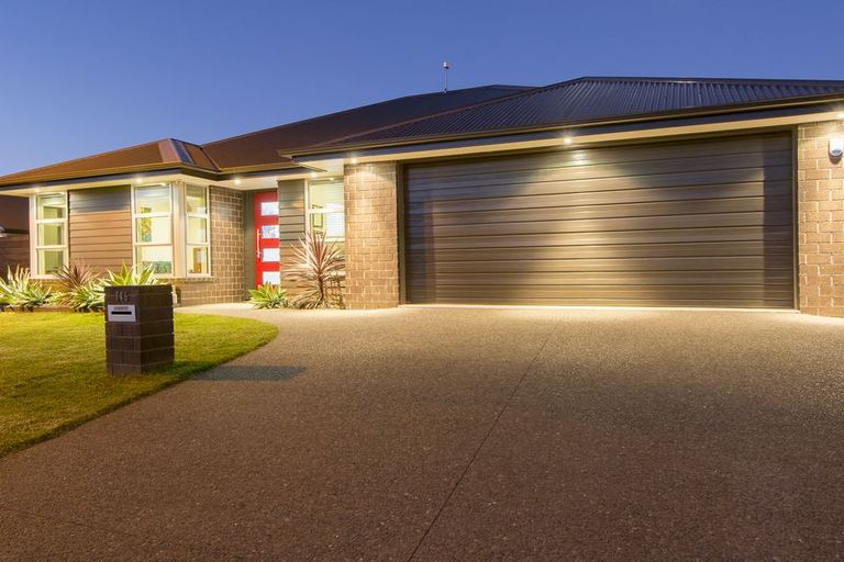 Photo of property in 146 Oteki Park Drive, Welcome Bay, Tauranga, 3112