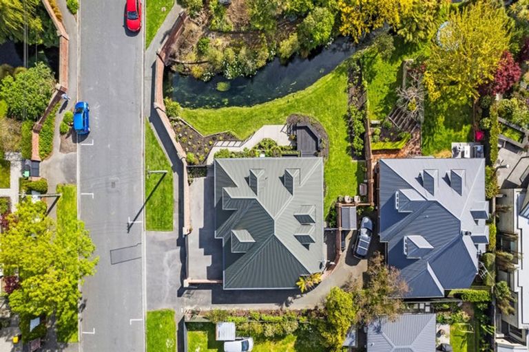 Photo of property in 85 Kahu Road, Fendalton, Christchurch, 8041