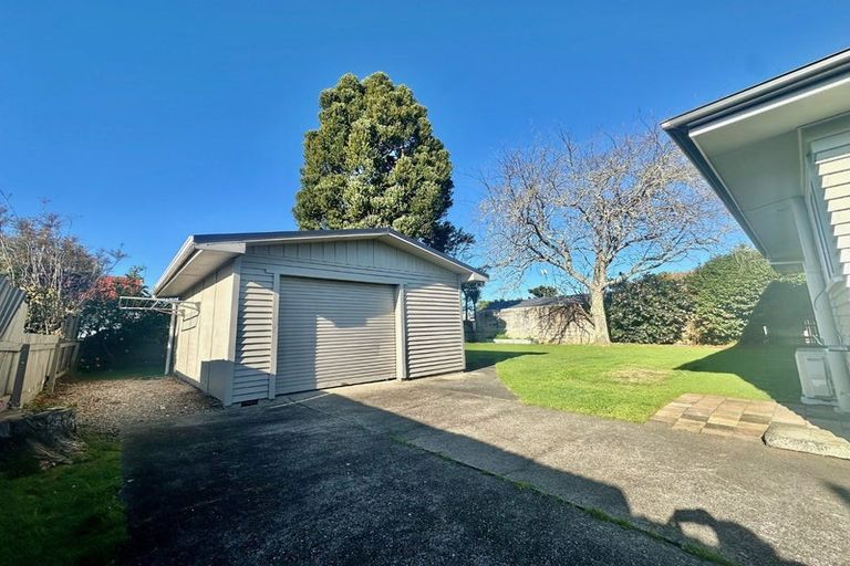 Photo of property in 28 Beech Crescent, Hillcrest, Hamilton, 3216