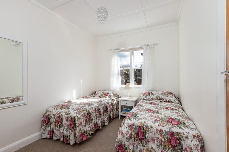 Photo of property in 16 Bellevue Avenue, Wellsford, 0900