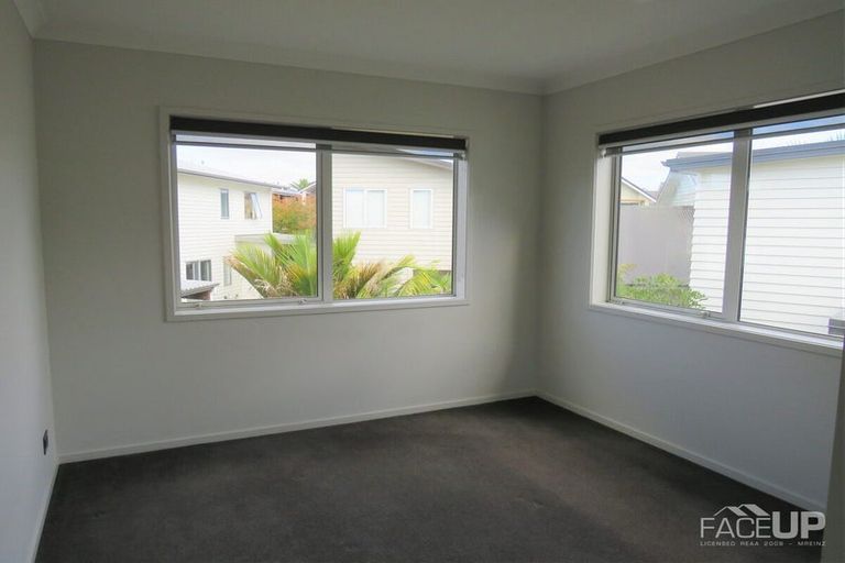 Photo of property in 12 Toheroa Street, Hobsonville, Auckland, 0616