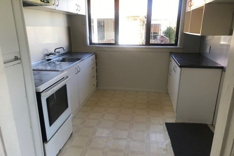 Photo of property in 13 Rogers Road, Manurewa, Auckland, 2102
