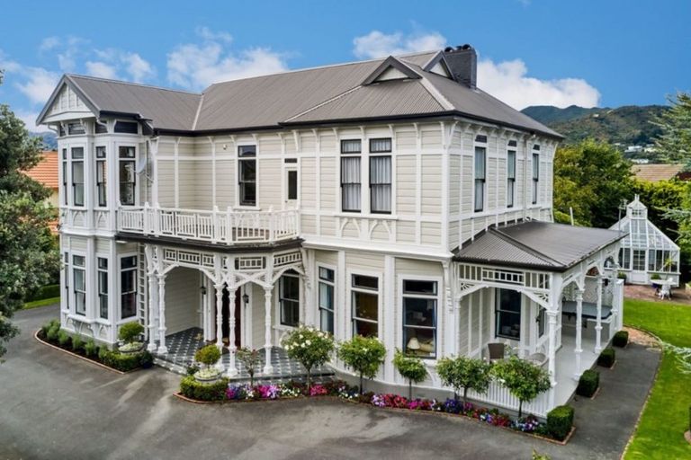 Photo of property in 1/722 High Street, Epuni, Lower Hutt, 5011