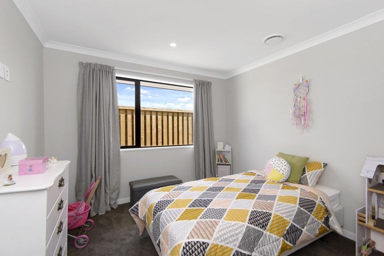 Photo of property in 6 Merino Crescent, Kirwee, 7571