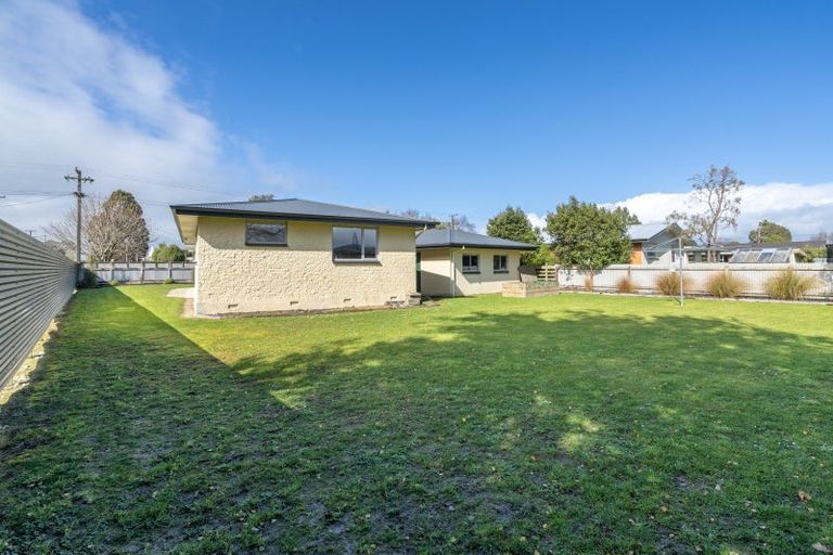 Photo of property in 12 Great North Road, Winton, 9720