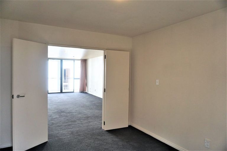 Photo of property in St James Courts, 9/77 Gloucester Street, Christchurch Central, Christchurch, 8013