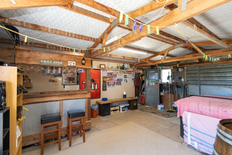 Photo of property in 6 Grenville Street, Levin, 5510