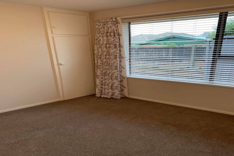 Photo of property in 3/12 Nepal Place, Burnside, Christchurch, 8053